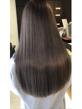 ご予約殺到中！難波で叶えるワンランク上の上質な仕上がり【酸性ストレート/髪質改善/縮毛矯正】