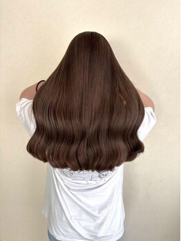 ヴェルア 四条烏丸 四条大宮(Velua)の写真/話題のAujuaトリートメント導入☆髪質やダメージに合わせて、あなたに合ったケアをご提案♪