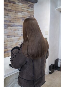 アリー 原宿 表参道(ALLY) ALLY 濱田拓海 髪質改善×ブリーチなしカラーナチュラルベージュ