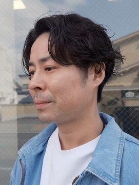 アントバイフィフス 秋田(unt by fifth) 秋田メンズパーマ波巻きパーマツイストパーマフェザーパーマ眉毛