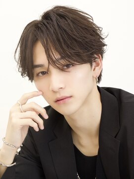 エイド 本店(aid) 韓国風ニュアンスアップバング毛流れカルマフェザーショート