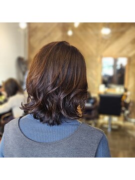 ヘアードレスビュー(hair dress V.I.E.W) デジタルパーマ