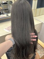 パークレーン アイス イヴェン(park lane ICI yeven) ブリーチなしダブルカラーオリーブグレージュ暗髪透け感夏カラー
