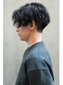 スペインカールスパイキーショートブルーブラックフェザーパーマ