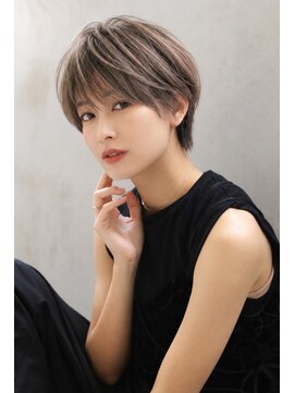 ロエ(LOE) 【LOE】ショート・白髪ぼかし・ミセスヘア・30代40代50代