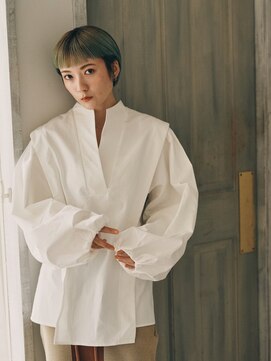 リィベ(Liibe) マッシュショート/ダブルカラー