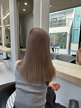 天神美容室 [天神/ブリーチ/ダブルカラー/髪質改善/ミルクティー/学割U24]