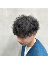 ダズルヘアーエイチ(DAZZLE hair H)&nbsp;尾崎指名/波巻きパーマ