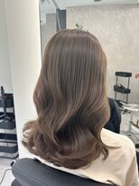 アルドーレ(Ardore)&nbsp;カーキベージュ/ブリーチなし/艶髪【小山田繭】