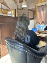 アドラーブル 女池店(adorable)&nbsp;【ハイライトオリーブ】【20代30代40代】