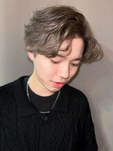 メンズカットは勿論、ツイストスパイラルや波巻きパーマなどON/OFF楽しめるメンズスタイルもお任せ。