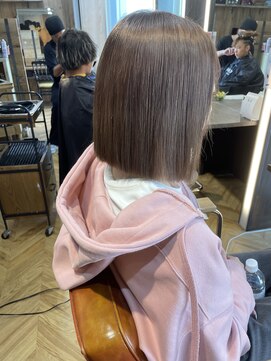 ソル(S.O.L) ひと味違う透明感