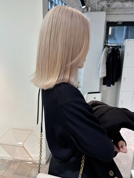 ペレ アネックス 大阪梅田茶屋町店(PELE ANNEX) ミディアムヘア/暗めカラー/グランマッシュ/梅田