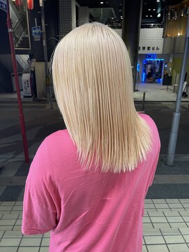 シー(shii..) 《shii..船水》#ブロンドヘア#ブロンド#髪質改善カラー