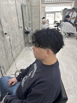 レイ(REI) テーパーフェードツイスパ