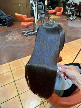 ダアッカ(da acca) 【髪質改善、ナチュラルブラウン】河原町/三条/縮毛矯正/艶髪