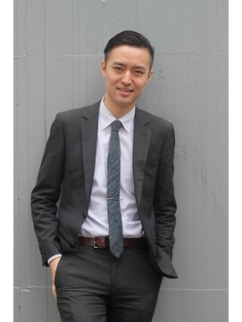 ロジック(LogIc) 王道刈り上げ