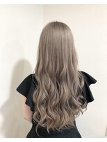 ヴィダ クリエイティブ ヘアーサロン(Vida creative hair salon) モテカラー！ハイトーンミルクティーベージュ！