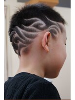 カプリヘアーデザイン(Capri Hair design) キッズバリアート★トライバルライン