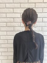 フルミー(fulme.)&nbsp;湿気に負けない超簡単シンプルポニーテール♪♪