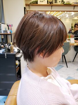 ロンドプロフィール 浦和(Lond profil) 浦和ショートヘアショートカット韓国白髪ぼかし白髪染めボブ