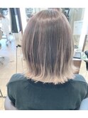 外はねナチュラルボブシナモンベージュ×グラデーションカラー
