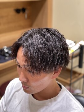 フォーコーナーズカットショップフェイビーズ 名古屋西(FourCornersCutShop favey's) ツイストスパイラル