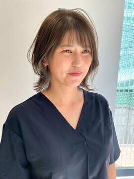 ハル 南平岸(HARU) 柔らかグレージュのイヤリングカラーレイヤー♪