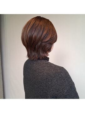 サラジュ 逆瀬川店(SARAJU) ショートレイヤー