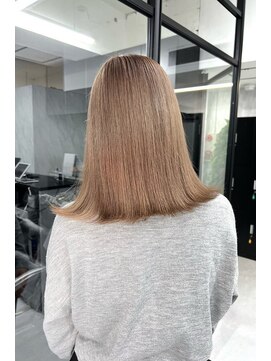 リア 大阪梅田(Ria) ～ミルクティーベージュ～　【Ria 大阪　梅田】