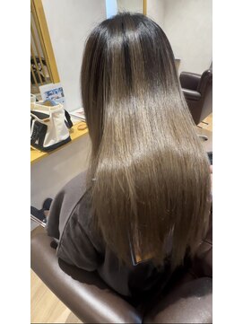 リーリエ(LILIE) 30代40代50代 髪質改善 メテオストレート