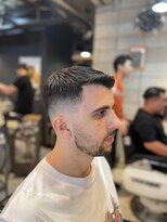 フランクスバーバー アンド ビアークラブ(FRANK'S BARBER and BEER CLUB)&nbsp;ミドラスキンフェードフェザーアップF