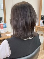 アメリ(Ameri)&nbsp;レイヤーボブスタイル。