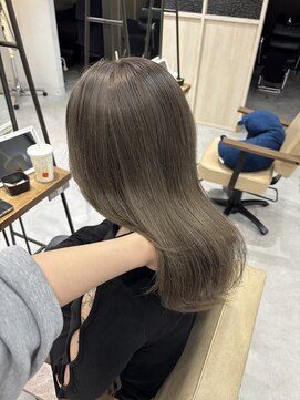 キキ(kiki by KENJE) ブリーチありオリーブベージュ