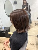 ビーヒアナウ N゜03 金沢駅西店(BE HERE NOW) 外はねボブ×ブラウンベージュ