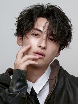 オーシャントーキョー 原宿(OCEAN TOKYO) 波巻きパーマメンズツイストスパイラルパーマセンターパート