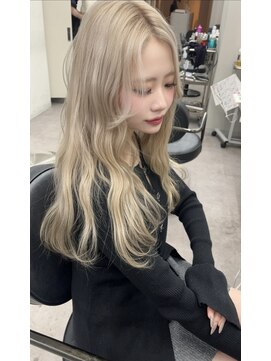 リッカ(LICCA) (licca内堀)透明感カラー×艶髪×レイヤーカット