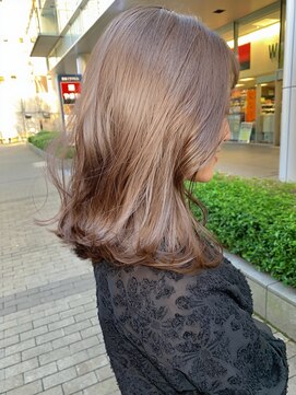 nina 梅田【ニナ】 【2/28 NEW OPEN(予定)】 【nina】切りっぱなしボブ×ニュアンスカラー