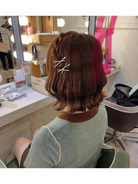 ヘアメイク エンカレッジ(HAIR MAKE encourage) ミディアムボブ編み込みアレンジ/外ハネくびれ巻き