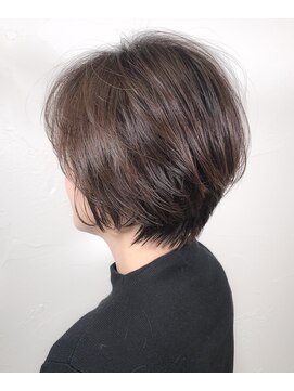 ウィロー(WILLOW) 【WILLOW】柔らかくシンプルなショート(井下貴史)