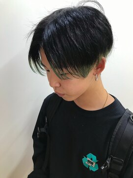 ガレージ バイ グリーン 原宿 表参道(Garage by green) 刈り上げデザインカラー