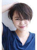 大人可愛いシンプルショート