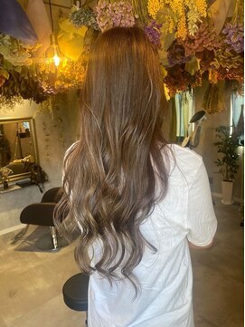 お花と犬と美容室 ロングスタイル