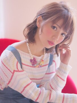 オジコロジ(ojiko.roji) ☆月曜営業☆ojiko.ゆるふわ外国人風カラーでウェービーボブ