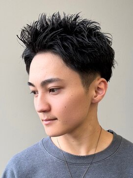 エルマーク 枚方(L-MARK) アップバングツーブロックバーバーフェードツイストメッシュ