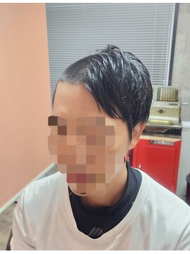 ヒルマ ヨルマ(HIRUMA/JORMA) ガチアシメショート