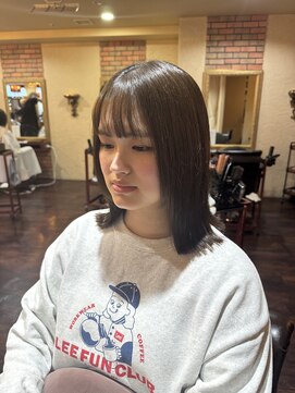 フェイバー 赤坂店(FAVOR) オリーブベージュ