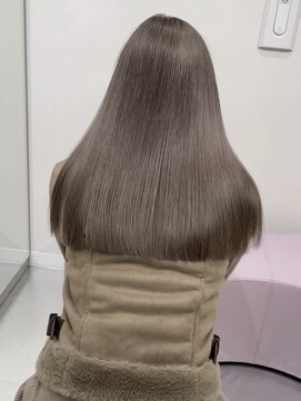 ジーナリア(Xena ria) 《袴田》グレー / グレージュ