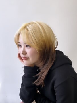 ビグディーサロン(BIGOUDI SALON) ルーツカラー×小顔見せレイヤーカット