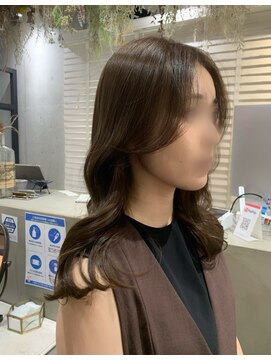 ジーナ 博多(Zina) くすみベージュ